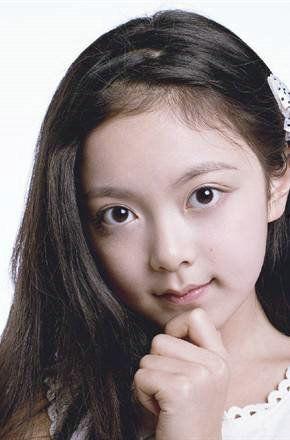 林菁个人资料多大