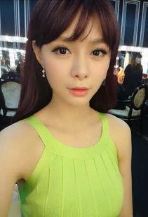 沈梦辰的家庭背景