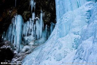 冰窟窿图片,冬日里的静谧奇观