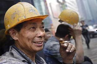 莱芜 工人搞笑视频,欢乐瞬间，笑料连连